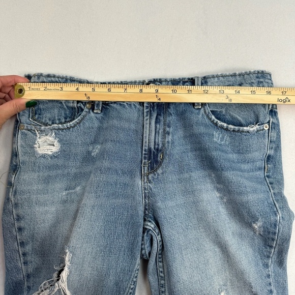 BDG Slim Boyfriend Jeans Womens Size 27 Mid Rise Medium Wash Distressed - Picture 8 of 15